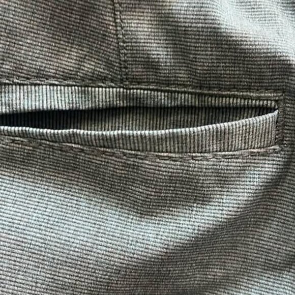 Billabong Boys Quick Dry Shorts Crossfire Submersibles Size 5 / M - Picture 6 of 6